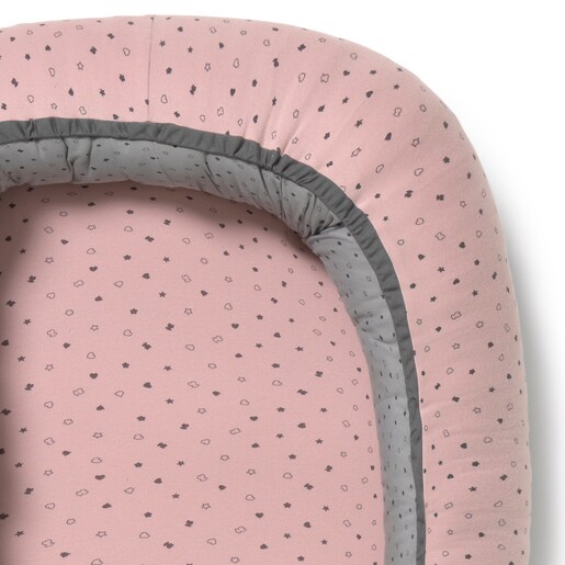 Baby sleep nest in Mini pink