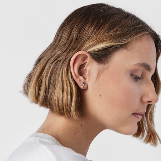 עגילי TOUS New Motif מכסף עם עיטור לב מאבני ספיר ופנינים