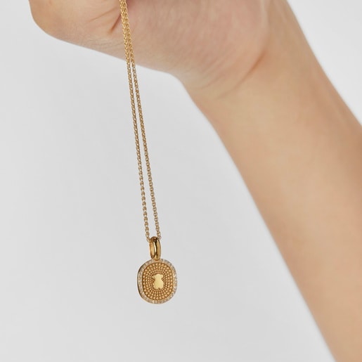 Gold Oursin Pendant with 0.09ct diamonds