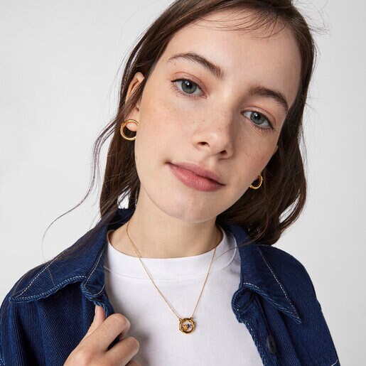 Silver vermeil Hold Pendant with iolite and citrine