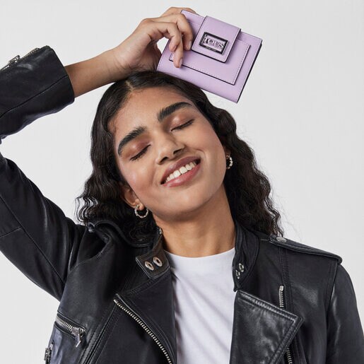 モーブカラーのスモールポケットウォレット TOUS Funny