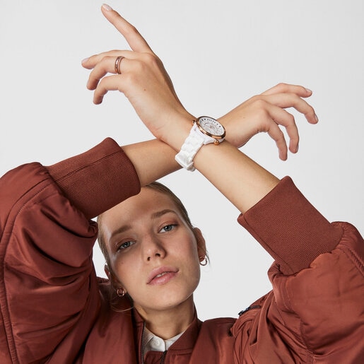 ローズ IP スティールにホワイトのシリコンストラップを組み合わせた腕時計 Tender Time