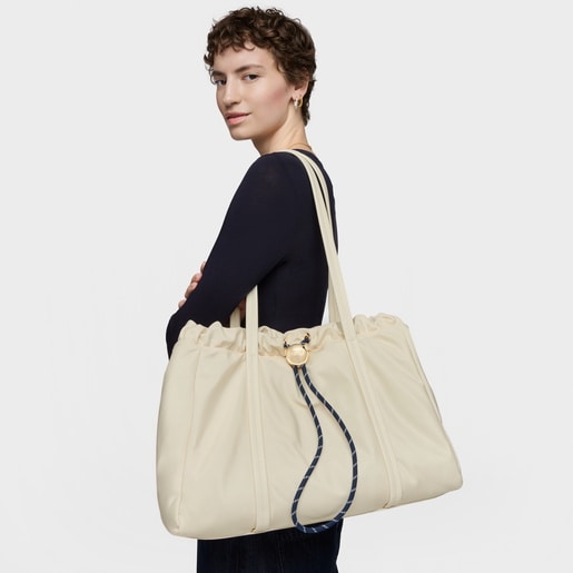 حقيبة أحمال خفيفة باللون البيج من التشكيلة Empire Soft