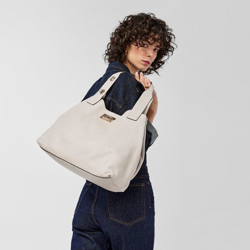 Бежевая кожаная сумка на плечо TOUS Legacy