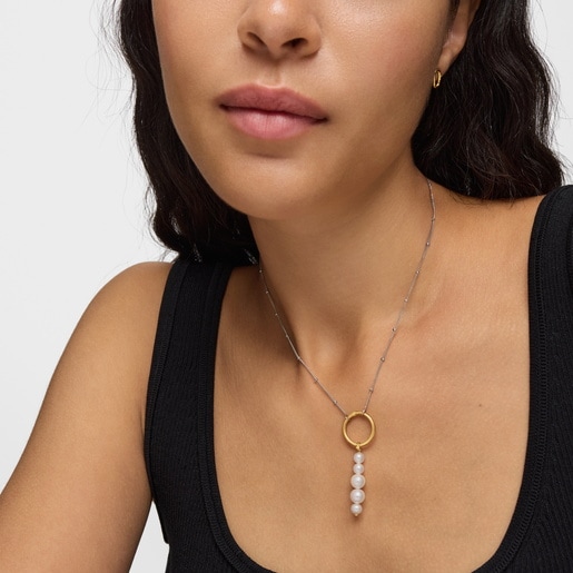 Long 14kt gold Pendant with cultured pearls Medallions