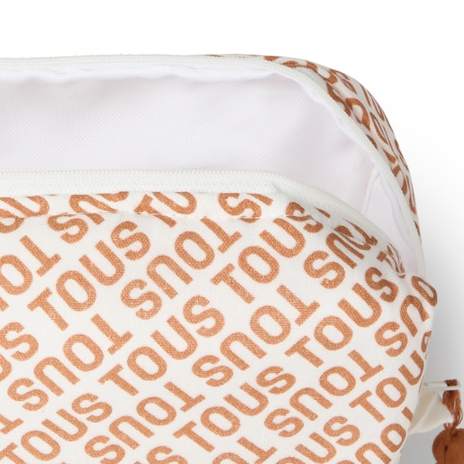 Toiletry bag in Classic orange