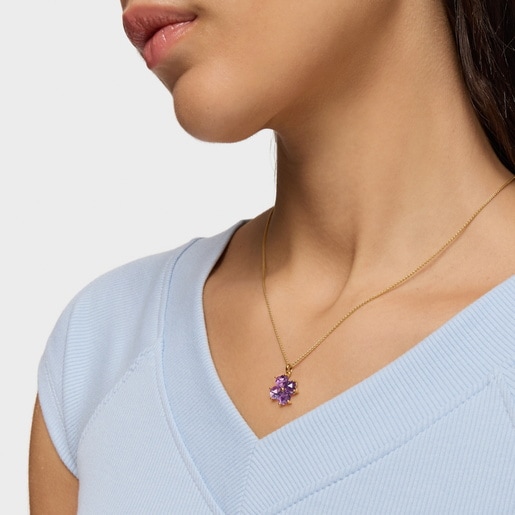 Gold Pendant with amethyst Daisy