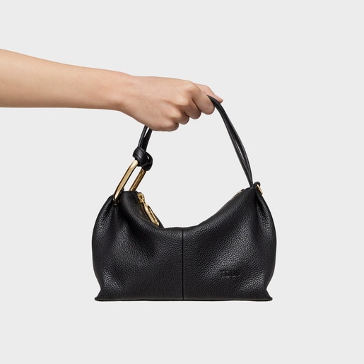 حقيبة بحزام يلتف حول الجسم باللون الأسود من تشكيلة TOUS Hold