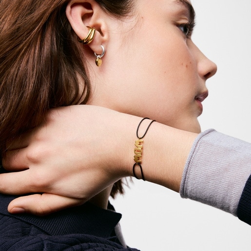 سوار من الفضة المطلية بالذهب عيار 18 قيراطًا مُرصّع بالنايلون من تشكيلة TOUS Mom