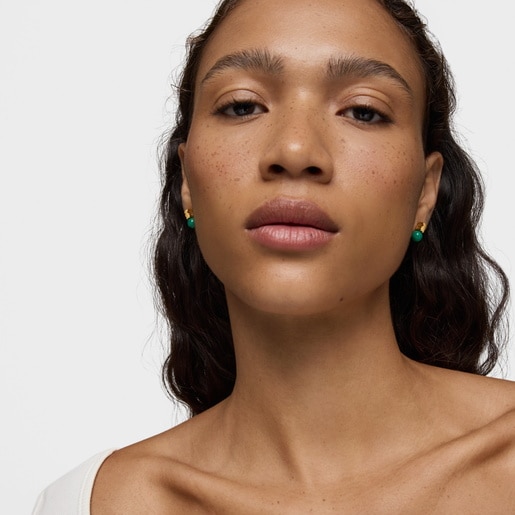 أقراط من الفضة والملكيت مطلية بالذهب عيار 18 قيرطًا من تشكيلة Icon Mesh