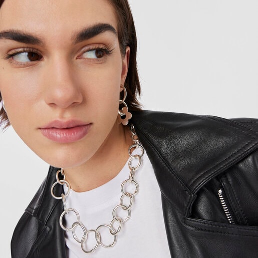 Collar Hold Metal flor de Plata