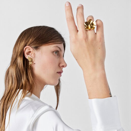 ゴールドコーティングシルバーのフラワーがついたリング Fragile Nature