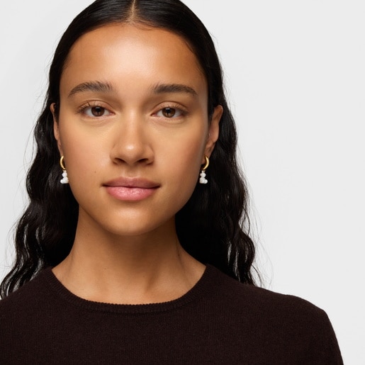 Aretes de aro con baño de oro 18 kt sobre plata, cerámica blanca y doble oso Bold Bear