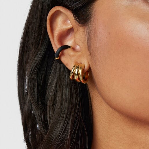 Earcuff de color negro con baño de oro 18 kt sobre plata TOUS Beach Caucho