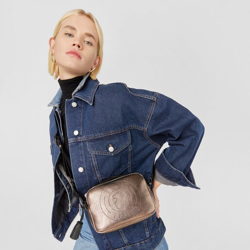 Маленькая кожаная сумка-кроссбоди Leissa цвета оружейного металла