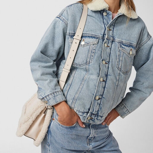 Средняя сумка-кроссбоди New Audree с бежевой овчиной