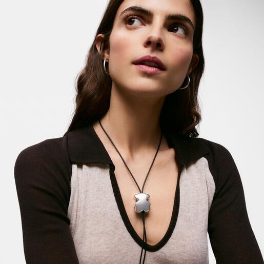 Collar largo de caucho y oso de plata 30 mm Bold Motif