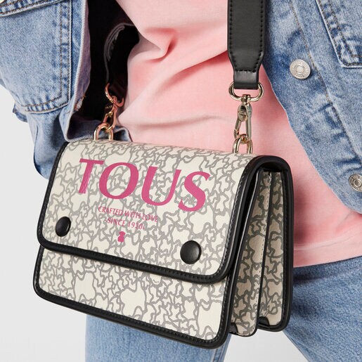 Bandolera pequeña Audree Kaos Mini beige, negro y fucsia