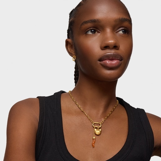 Dije gato con baño de oro de 18 kt sobre plata y peridoto Medallions