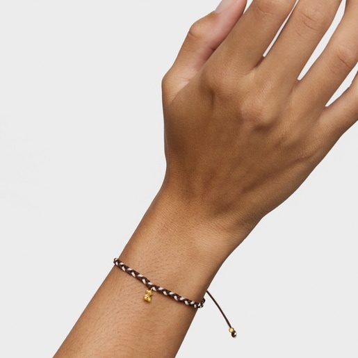Pulsera oso con baño de oro 18 kt sobre plata y nylon marrón TOUS Motivos