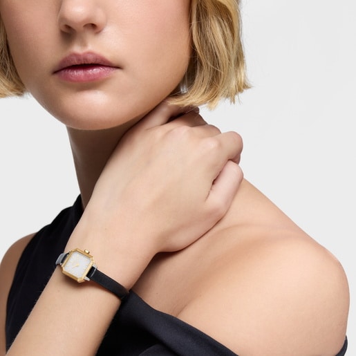 14kt gold oval Watch with analog Swiss movement and leather bracelet Les Classiques Mini