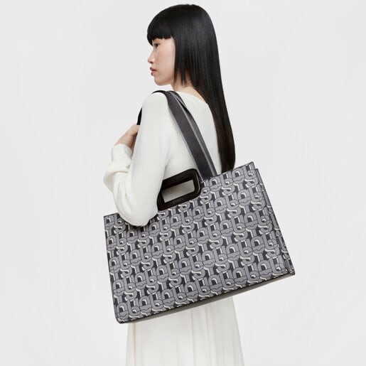 ブラックのラージ Amaya ショッピングバッグ TOUS MANIFESTO