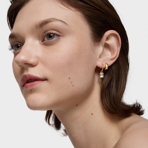 Hoop earrings with 18kt gold plating over silver and laboratory-grown mint green sapphire Icon Color LGG