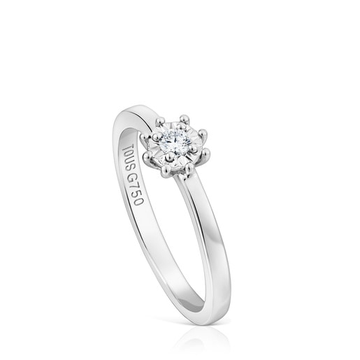 White gold TOUS Les Classiques Ring with small Diamond rosette. 0,10ct