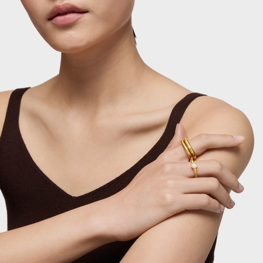 خاتم عريض من الفضة المطلية بالذهب عيار 18 قيراطًا والمرصعة بالماس المُصنع في المختبر من تشكيلة Line LGD