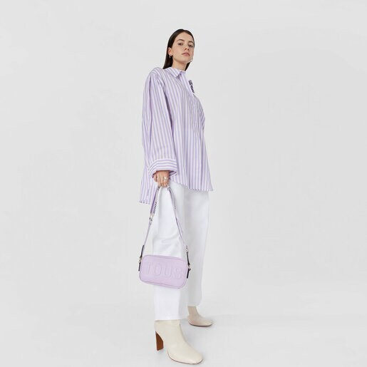 モーブカラーのクロスボディ・レポーターバッグ TOUS La Rue