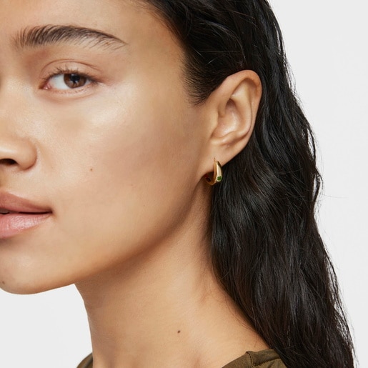 Short Hoop earrings with 18kt gold plating over silver and chrome diopside TOUS Basic Colors