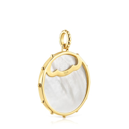 Yunque openwork pendant with 18 kt gold plating over silver and mother-of-pearl