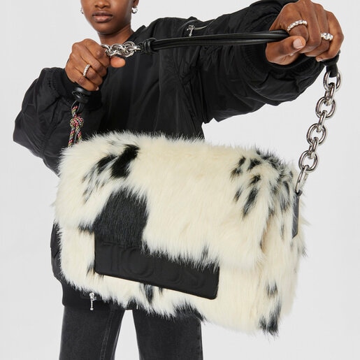 תיק צד TOUS Empire Fur בגודל גדול בצבע שחור ולבן