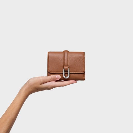 محفظة بطاقات باللون الجملي من التشكيلة TOUS Hold