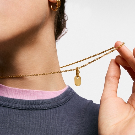 قلادة ميدالية بدَرجتَي لون مقاس 15 مم من تشكيلة TOUS Unlock