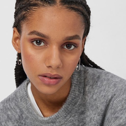 עגילי Nenufar עשויים כסף בשילוב פנינה