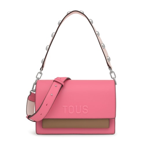 ピンクとアースカラーのミディアム・クロスボディバッグ Audree Saffiano