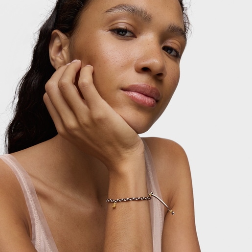 Pulsera oso con baño de oro 18 kt sobre plata y nylon marrón TOUS Motivos