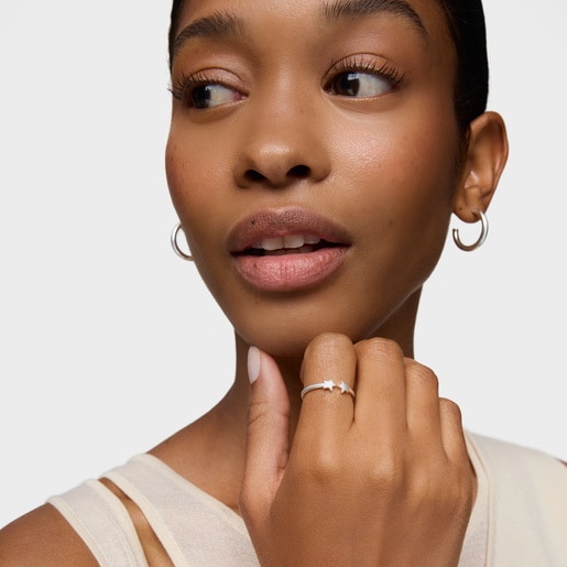 Anillo abierto de plata y estrellas TOUS Motivos