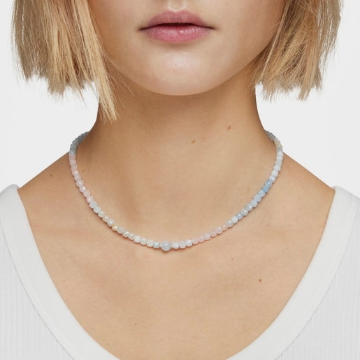 シルバーにマルチカラーのベリリウムを添えたショートネックレス