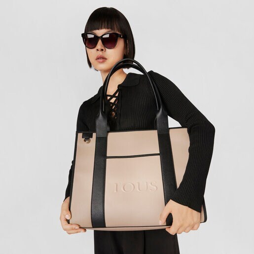 حقيبة تسوق La Rue Amaya من TOUS كبيرة الحجم باللون الرمادي الداكن