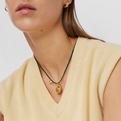 قلادة ميدالية Virtual Garden من فيرميل الفضة مرصّعة بالأحجار الكريمة