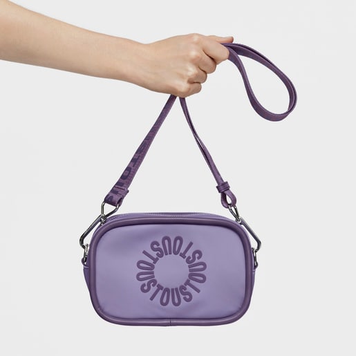 ダークライラックカラーのクロスボディ・レポーターバッグ TOUS Miranda Soft