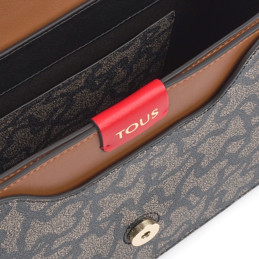 حقيبة كتف Kaos Icon متوسطة الحجم باللونين البيج بدرجات متعددة والأحمر