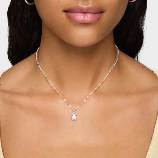 Short silver Necklace with bear Icon Metal