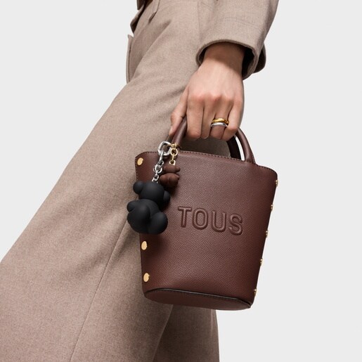 ブラウンのミニバッグ TOUS Back to basics