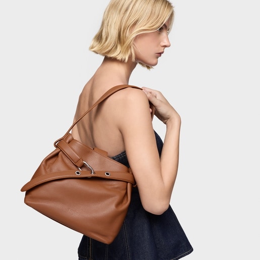 Saca mediana de piel camel TOUS Hold