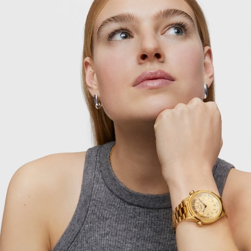 שעון אנלוגי Now של TOUS עם צמיד מפלדת IPG מוזהבת ועיצוב לוח שעון מוזהב
