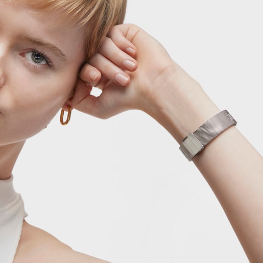 Smartwatch with steel bracelet and aluminum case in gold-colored IPG TOUS TOUS T-Band Mesh