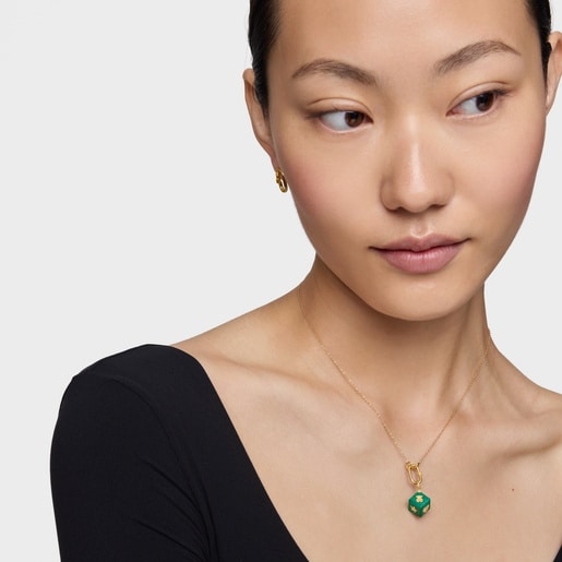 قلادة Cube من الذهب عيار 14 قيراطًا مُرصّعة بالمالاكيت